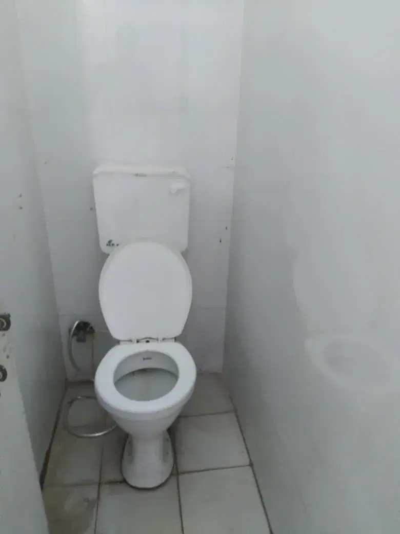 University of Lucknow Washroom photo 2